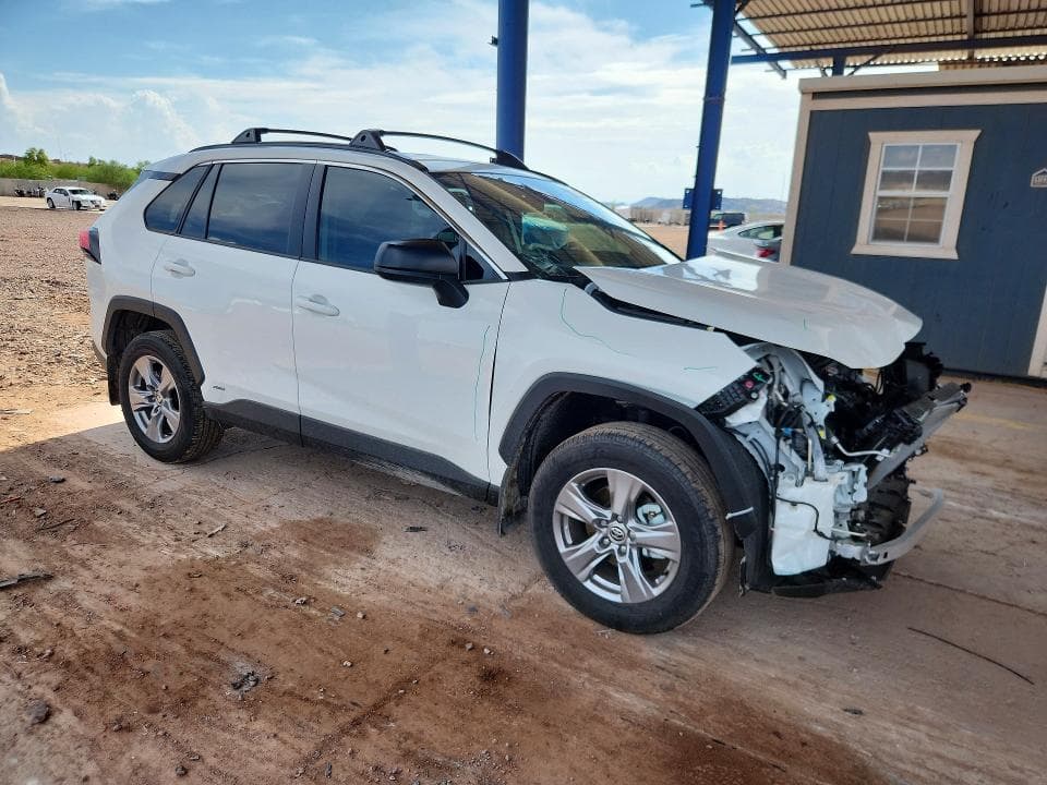 2025 TOYOTA RAV4 LE 4