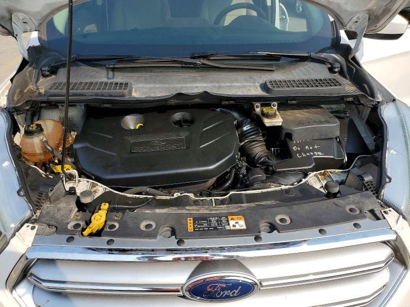 2017 FORD ESCAPE SE 12