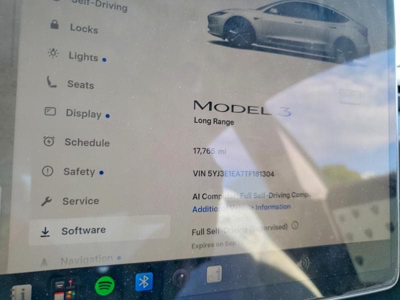 2026 TESLA MODEL 3 9