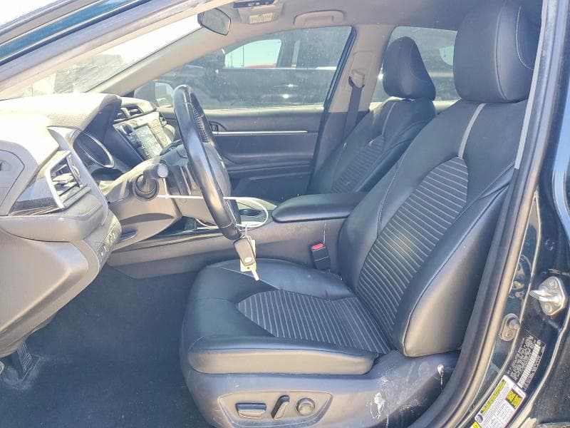 2019 TOYOTA CAMRY SE 7