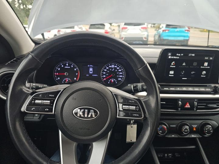 2020 KIA FORTE FE 9