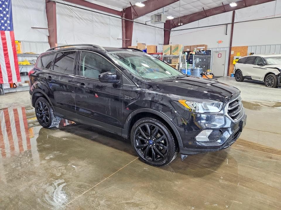 2019 FORD ESCAPE SE 4