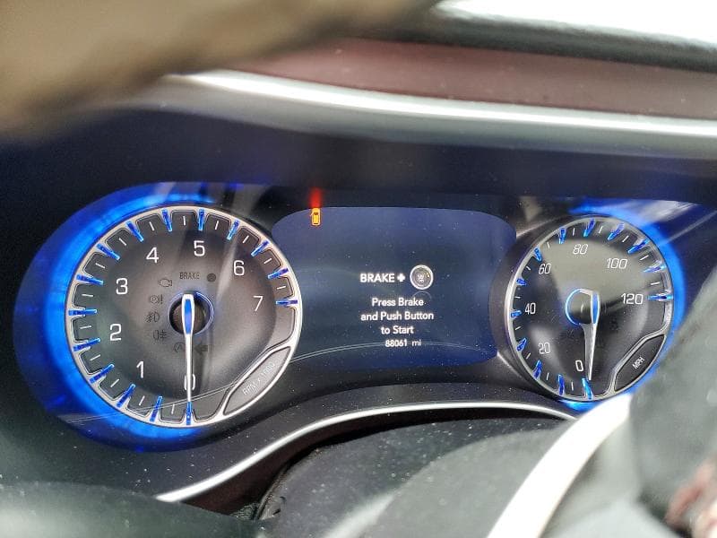 2017 CHRYSLER PACIFICA LIMITED 9