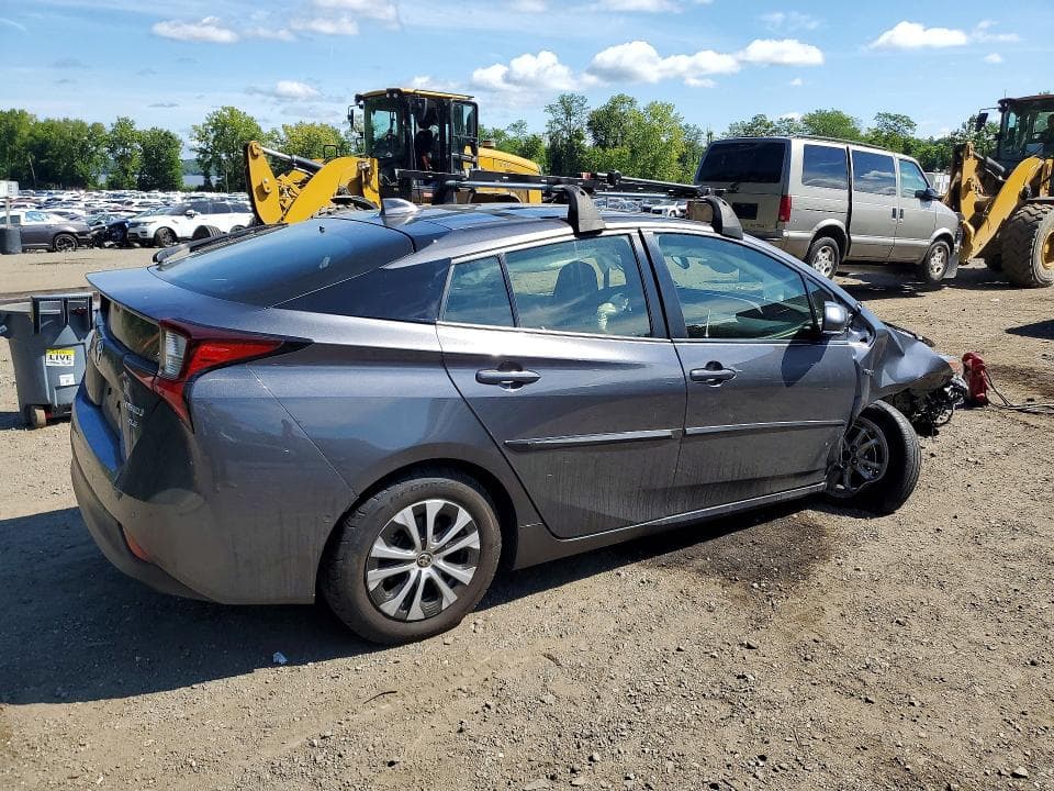 2022 TOYOTA PRIUS XLE AWD-E 3