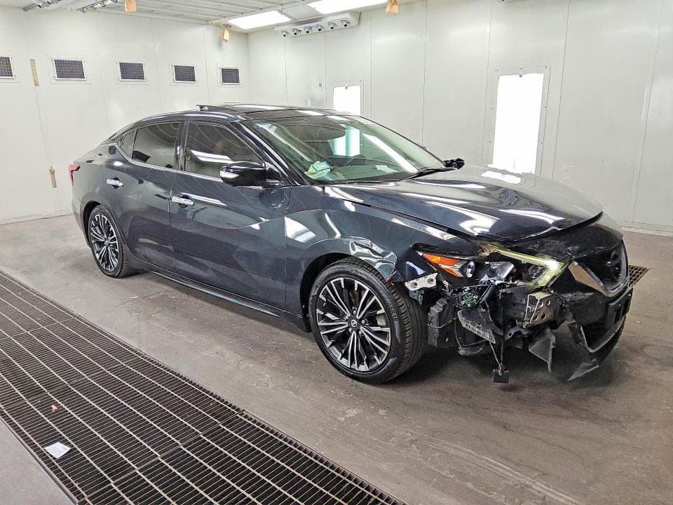 2017 NISSAN MAXIMA PLATINUM 4