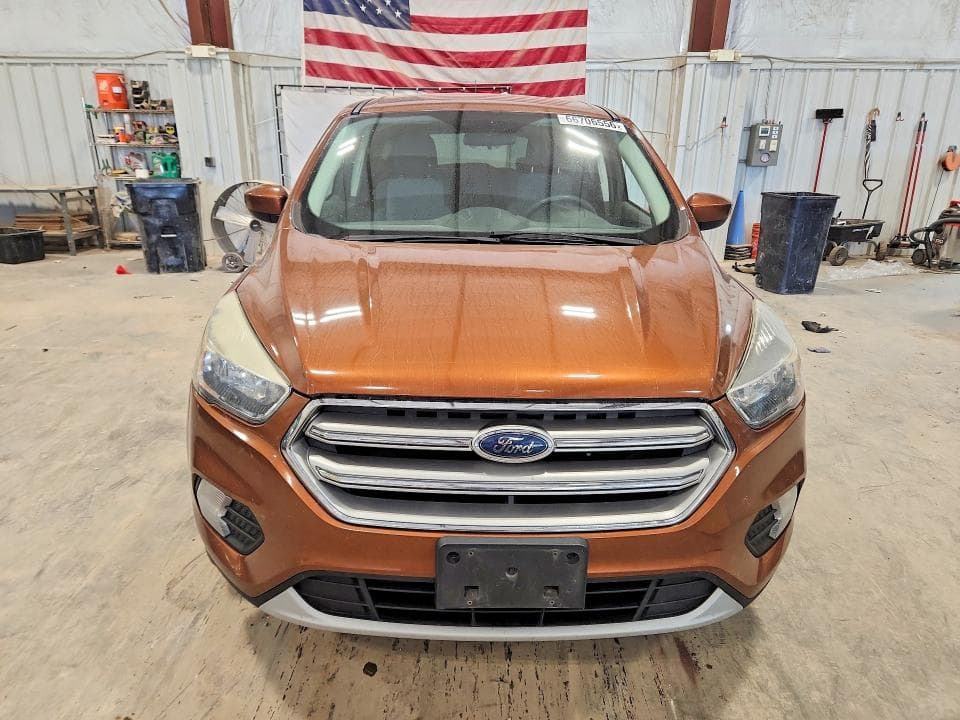 2017 FORD ESCAPE SE 5