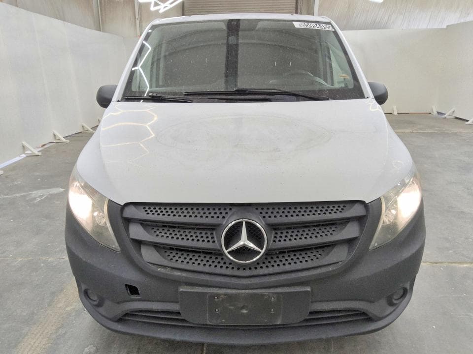 2022 MERCEDES-BENZ METRIS 5