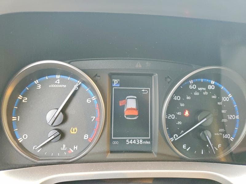 2018 TOYOTA RAV4 LE 9