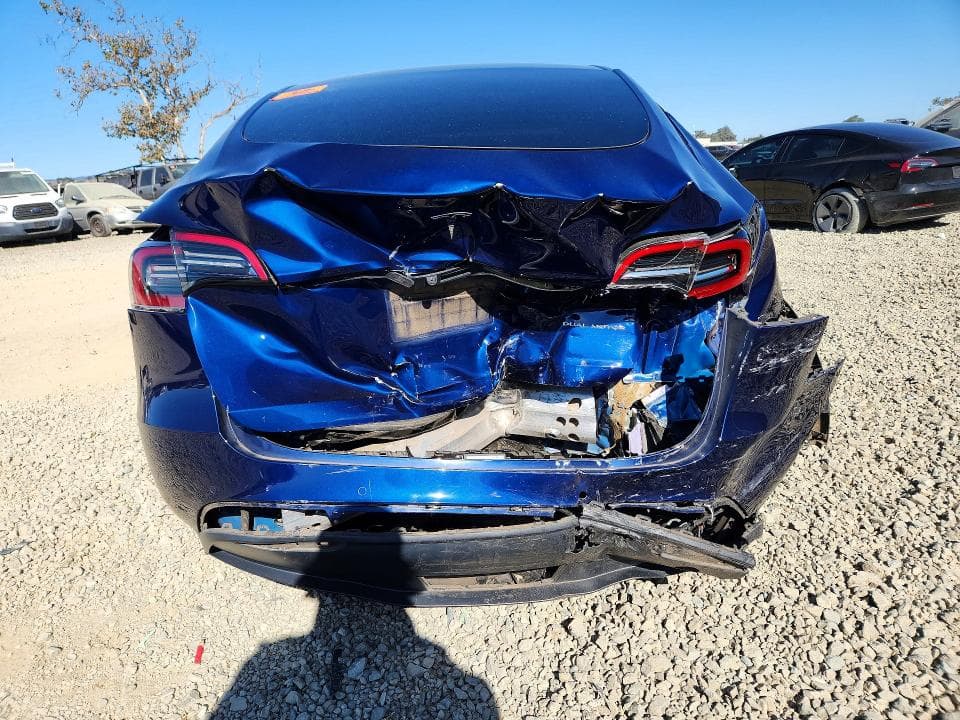 2022 TESLA MODEL Y 6