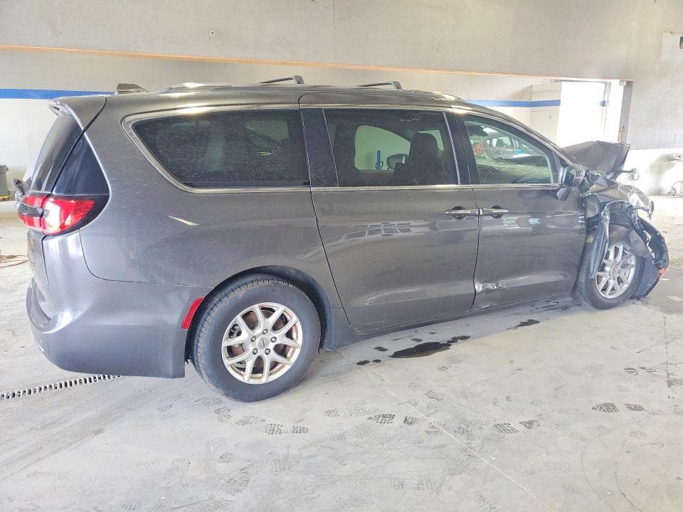 2021 CHRYSLER PACIFICA TOURING L 3