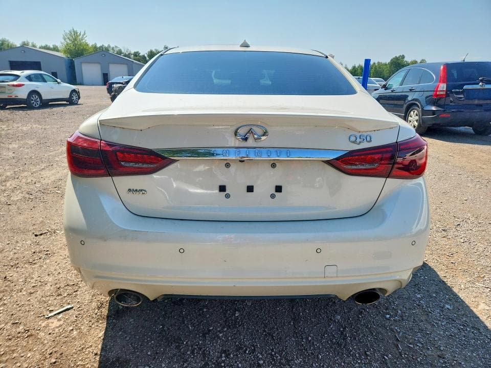 2021 INFINITI Q50 LUXE 6