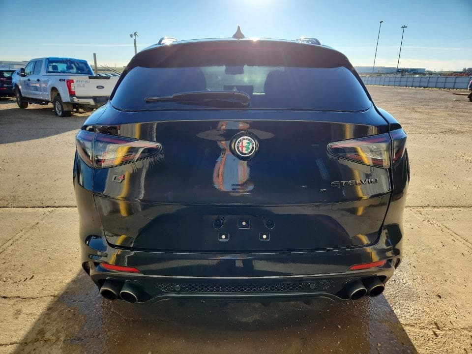 2024 ALFA ROMEO STELVIO QUADRIFOGLIO 6