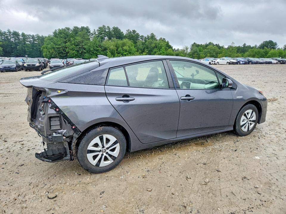 2018 TOYOTA PRIUS TWO 3