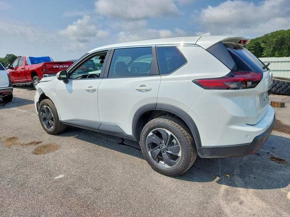 2025 NISSAN ROGUE SV 2