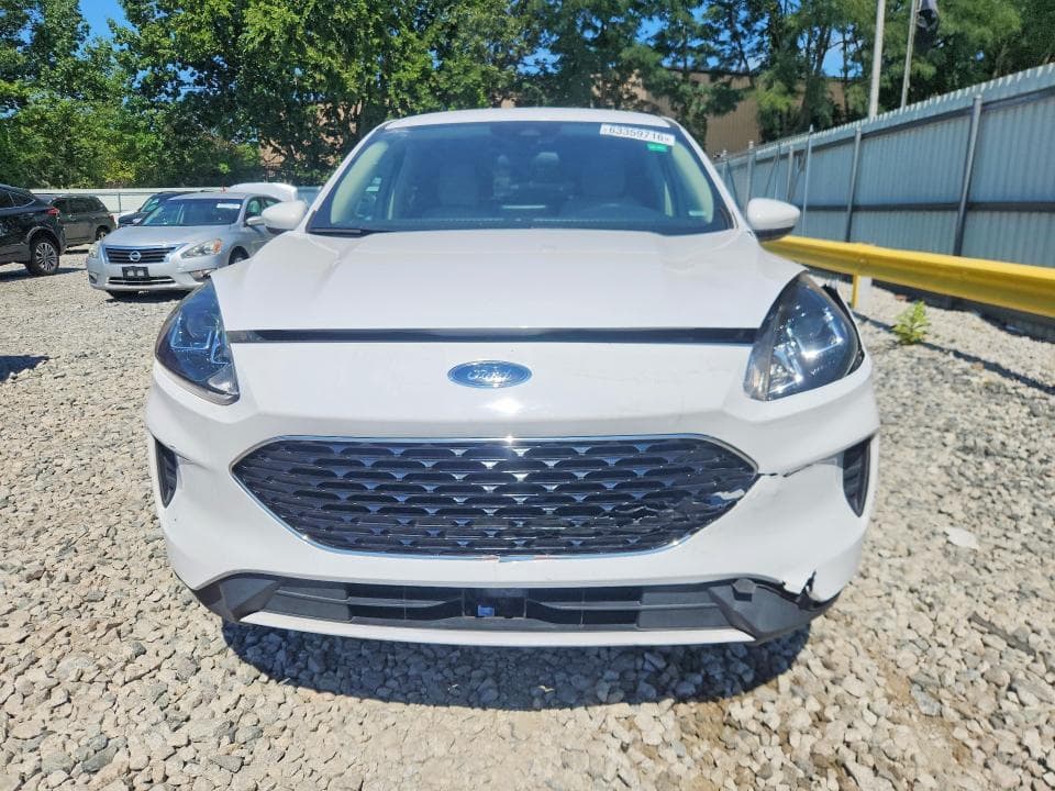 2020 FORD ESCAPE SE 5