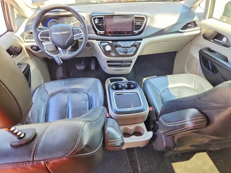 2022 CHRYSLER PACIFICA TOURING L 8
