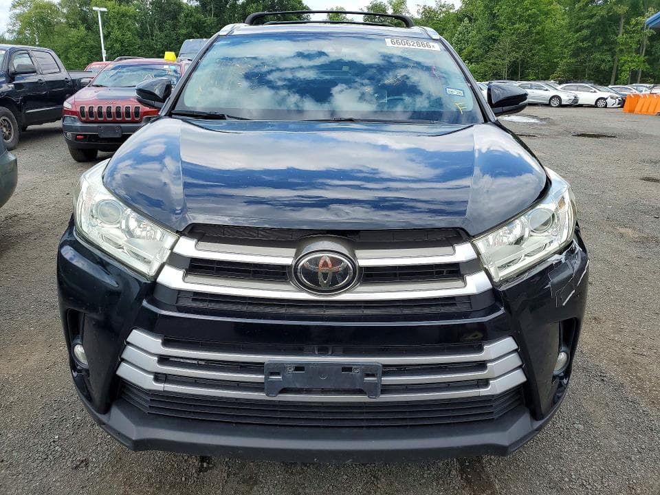 2019 TOYOTA HIGHLANDER XLE 5
