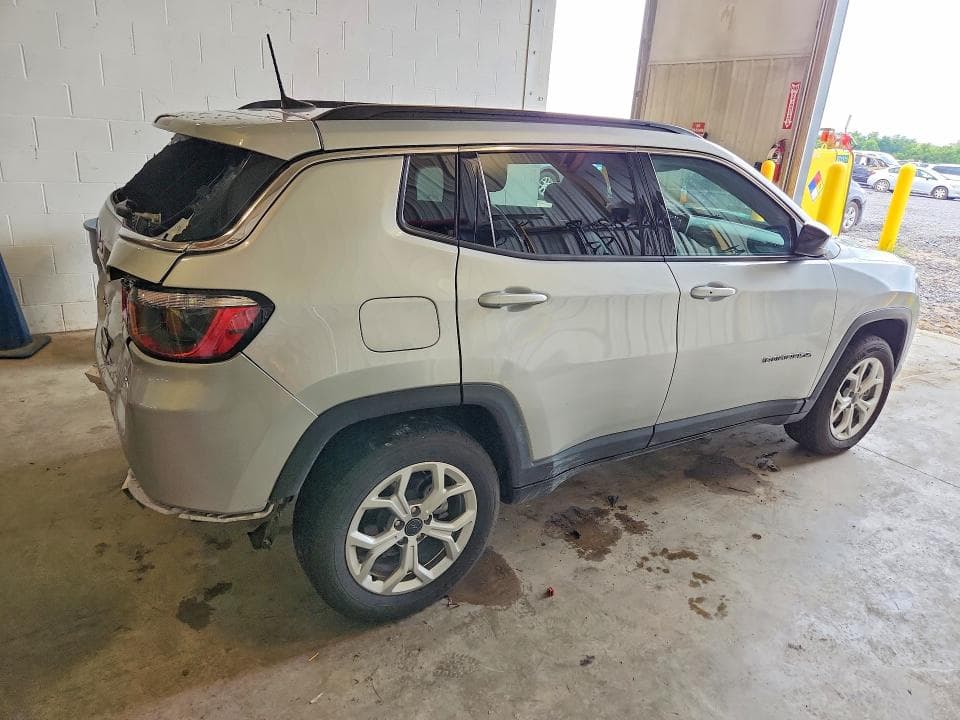 2025 JEEP COMPASS LATITUDE 4WD 3