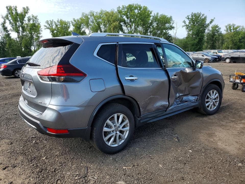 2018 NISSAN ROGUE SV 3
