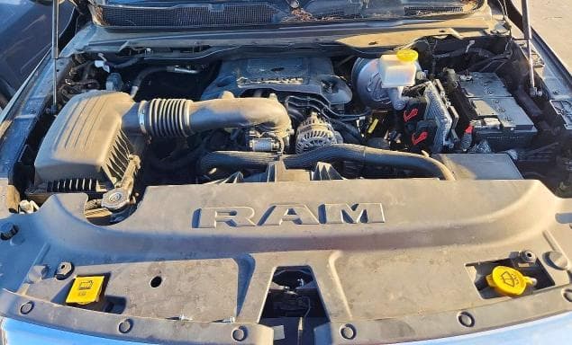 2019 RAM 1500 LARAMIE 11