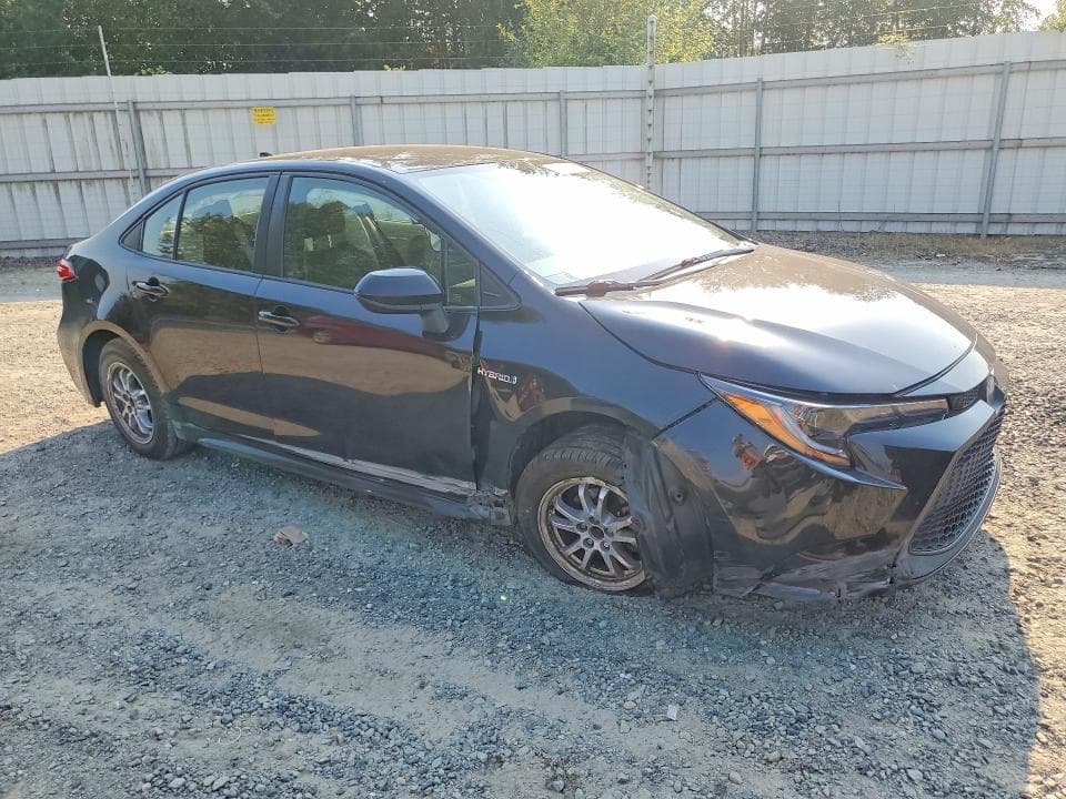 2020 TOYOTA COROLLA LE 4