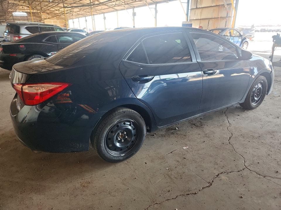 2018 TOYOTA COROLLA LE 3