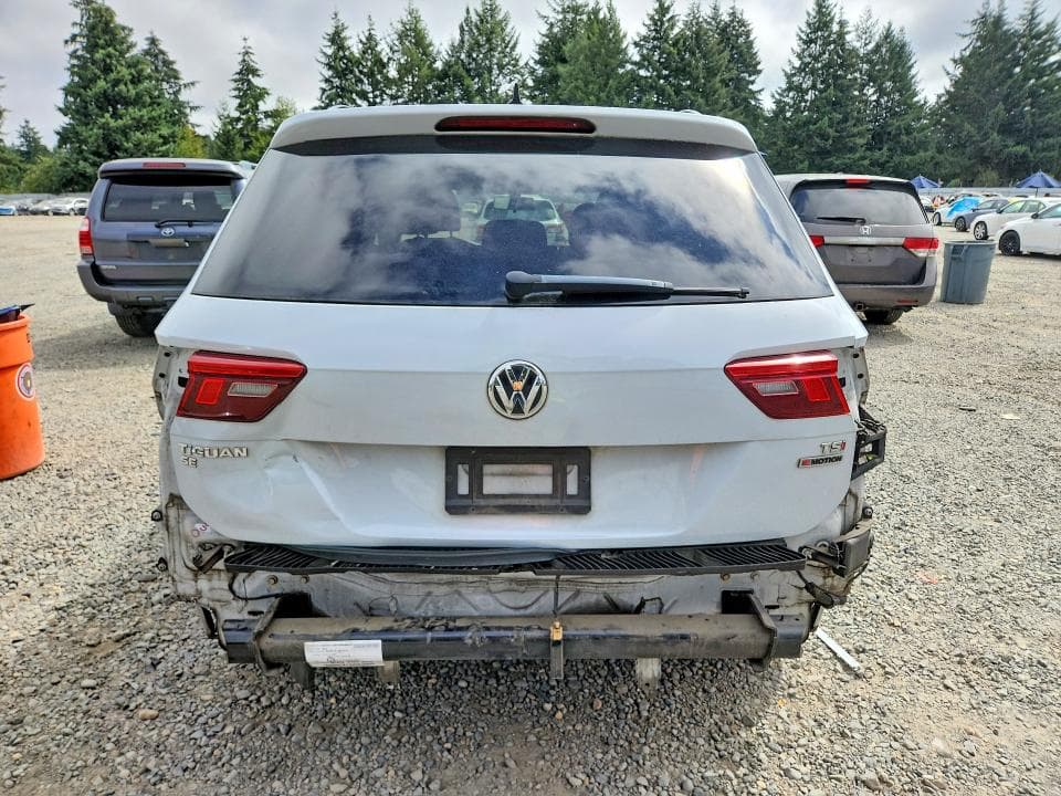 2018 VOLKSWAGEN TIGUAN SE 6