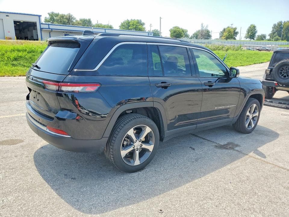 2023 JEEP GRAND CHEROKEE LIMITED 4XE 3