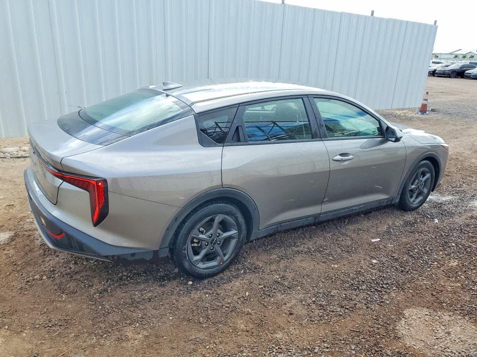 2025 KIA K4 LXS 3