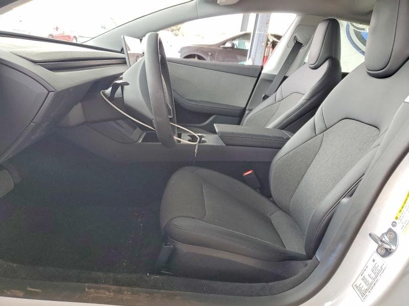2025 TESLA MODEL 3 7