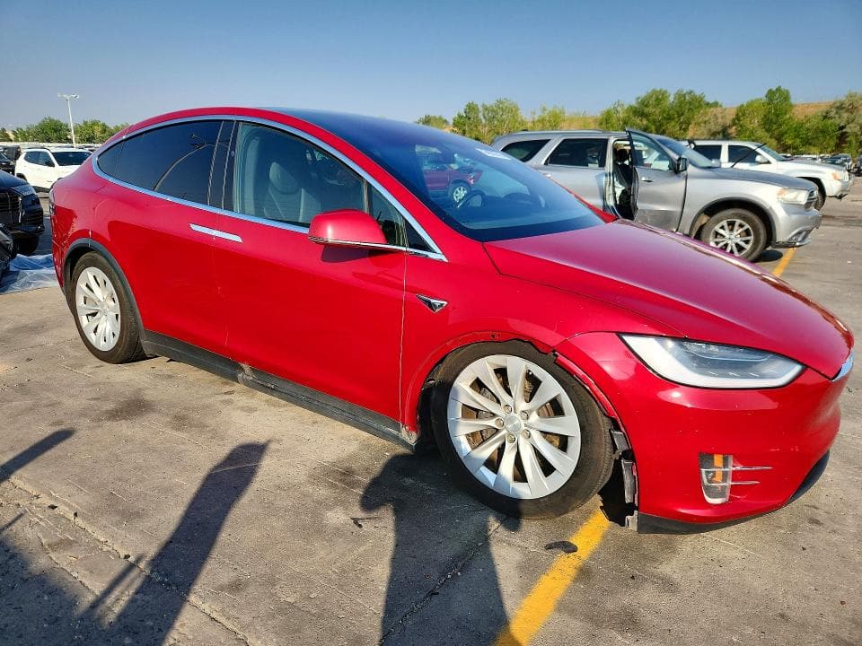 2019 TESLA MODEL X 4
