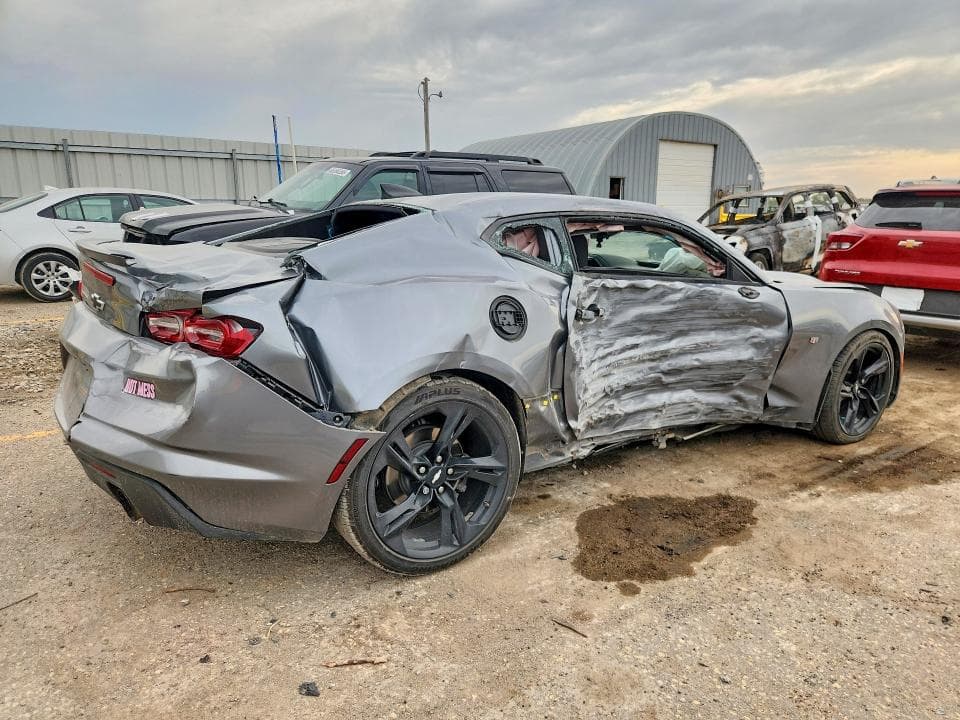 2019 CHEVROLET CAMARO LS 3