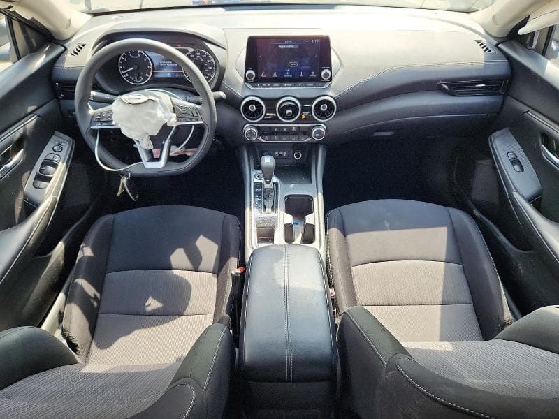 2025 NISSAN SENTRA SV 8