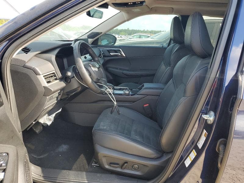 2025 MITSUBISHI OUTLANDER SE 7