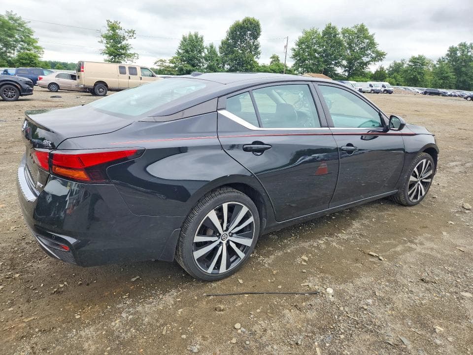 2021 NISSAN ALTIMA SR 3