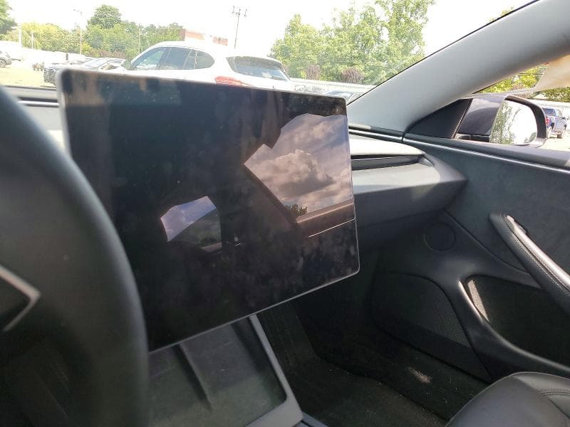 2024 TESLA MODEL 3 9