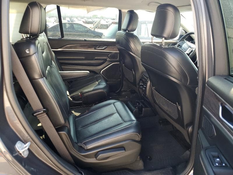 2022 JEEP GRAND CHEROKEE L LIMITED 10
