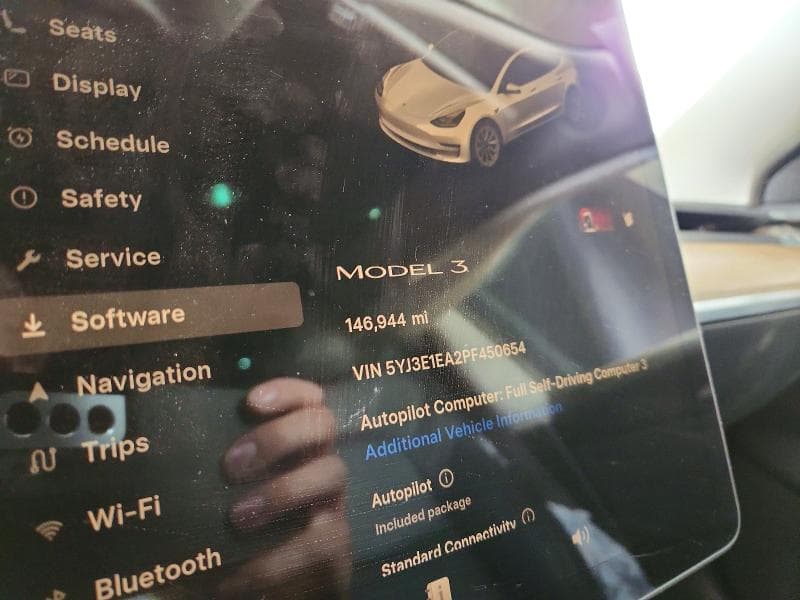 2023 TESLA MODEL 3 9