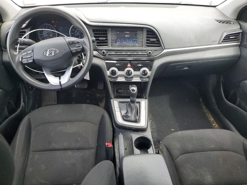 2019 HYUNDAI ELANTRA SE 8