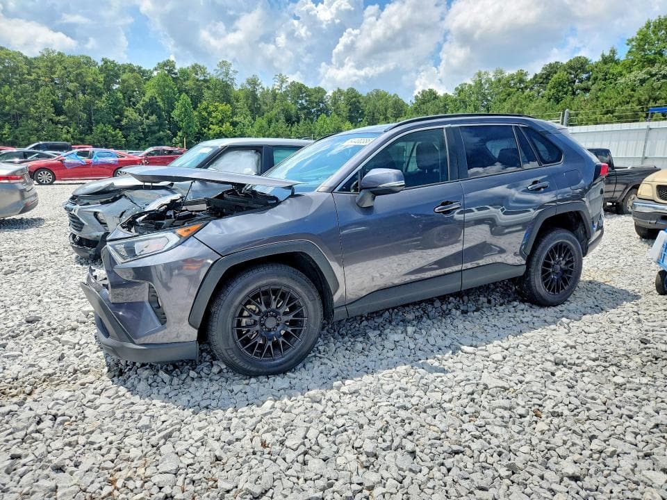 2019 TOYOTA RAV4 XLE - 1