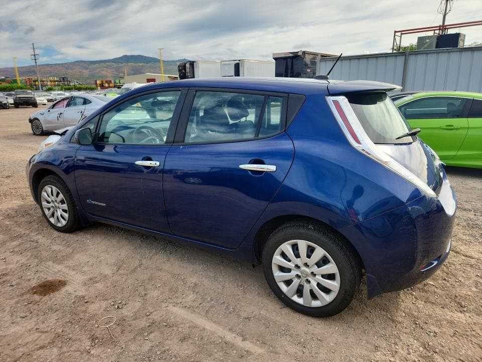 2017 NISSAN LEAF S 2