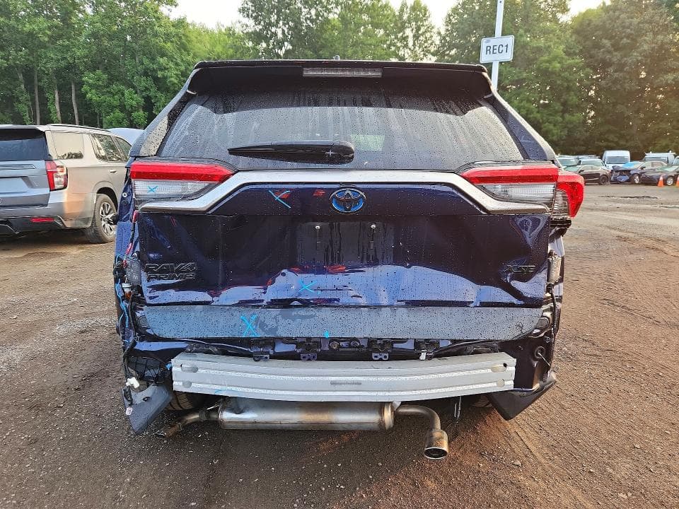 2022 TOYOTA RAV4 PRIME XSE 6