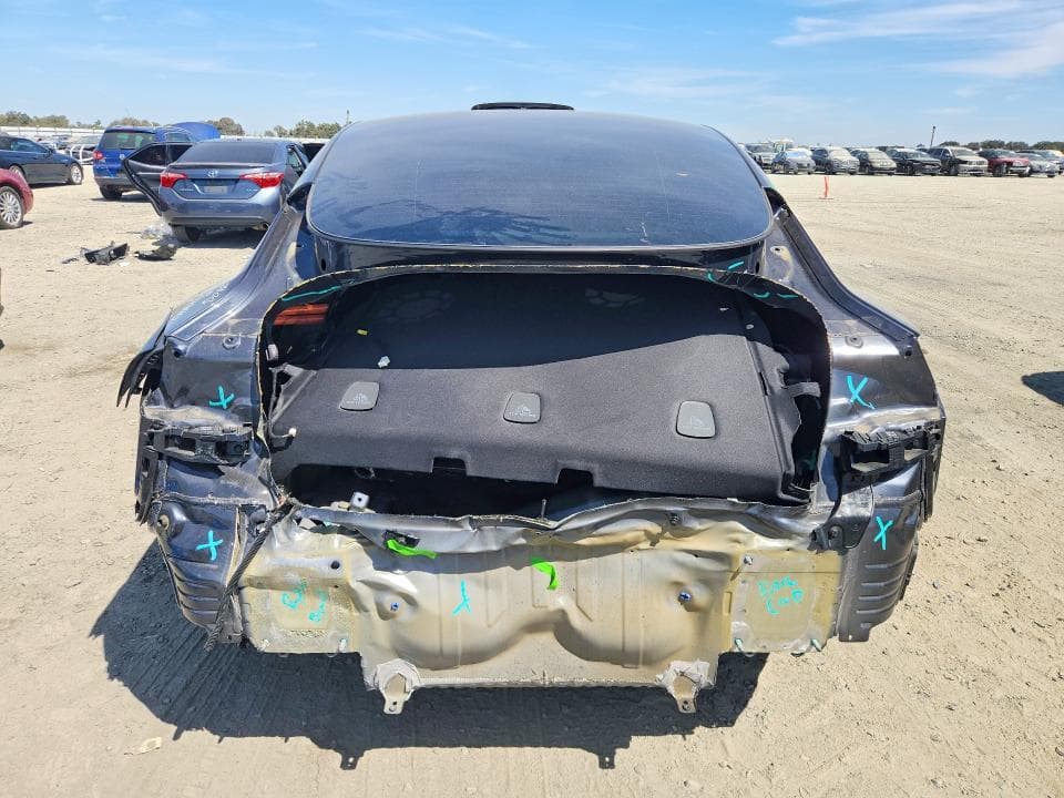 2024 TESLA MODEL 3 6