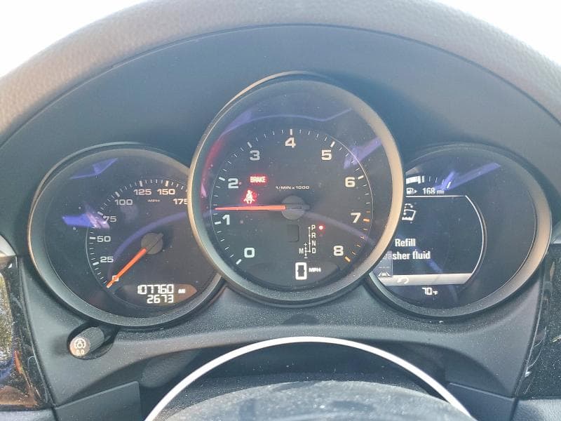 2018 PORSCHE MACAN 9
