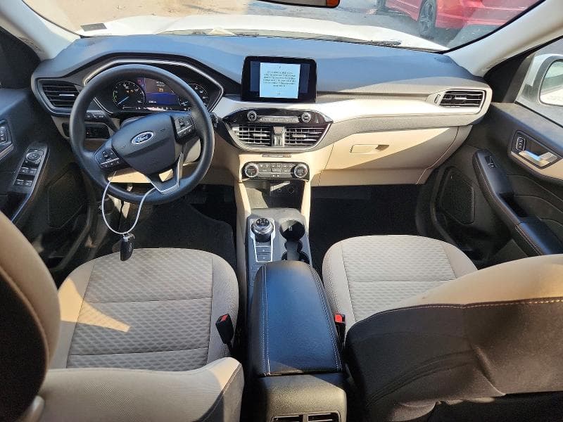 2021 FORD ESCAPE SE 8