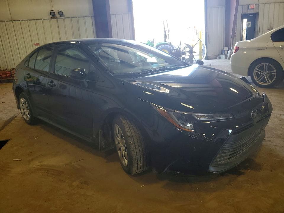 2026 TOYOTA COROLLA LE 4
