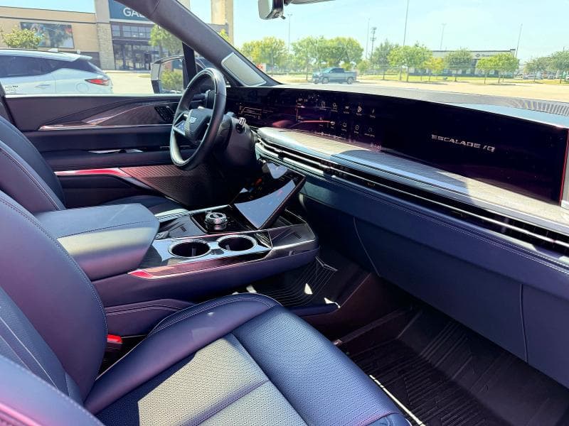 2025 CADILLAC ESCALADE IQ SPORT-2 5