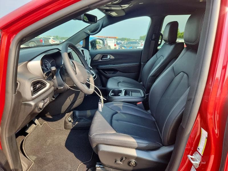 2027 CHRYSLER PACIFICA SELECT 7