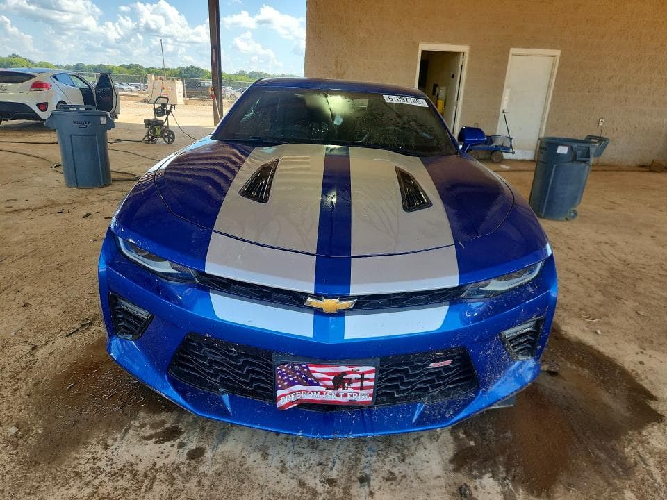 2018 CHEVROLET CAMARO SS 5