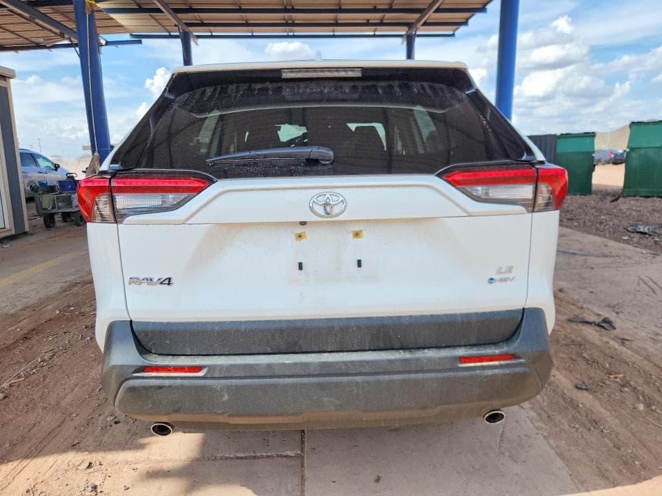 2025 TOYOTA RAV4 LE 6